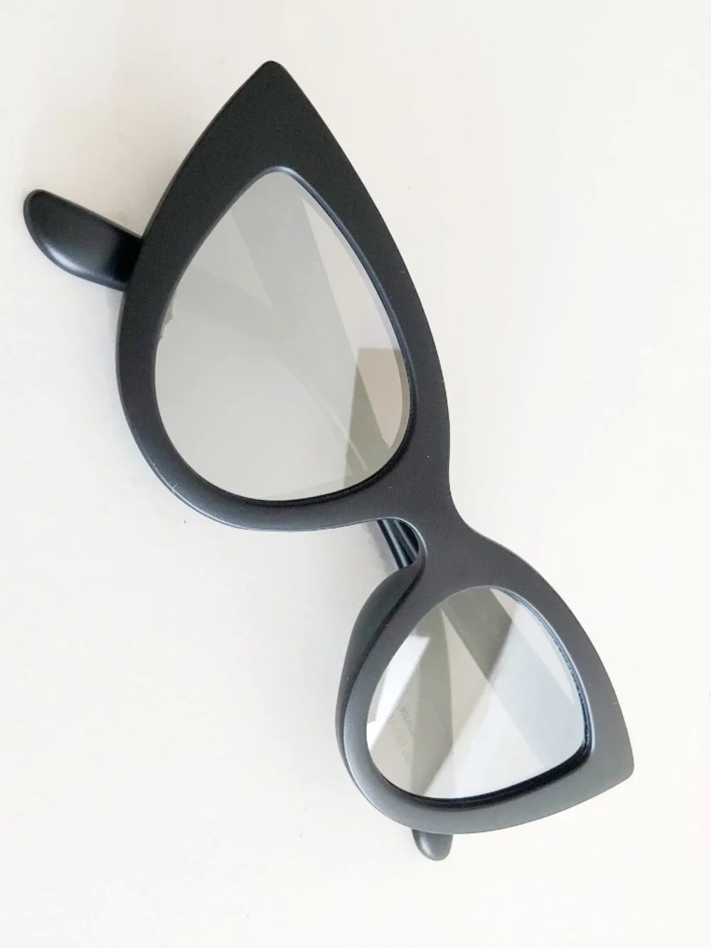 Matte Black Cat Eye Fashion Sunglasses